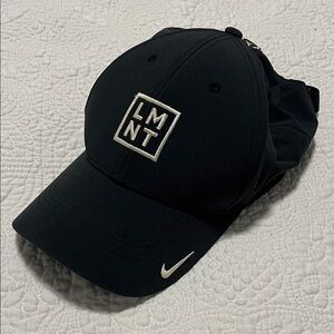 Nike cap